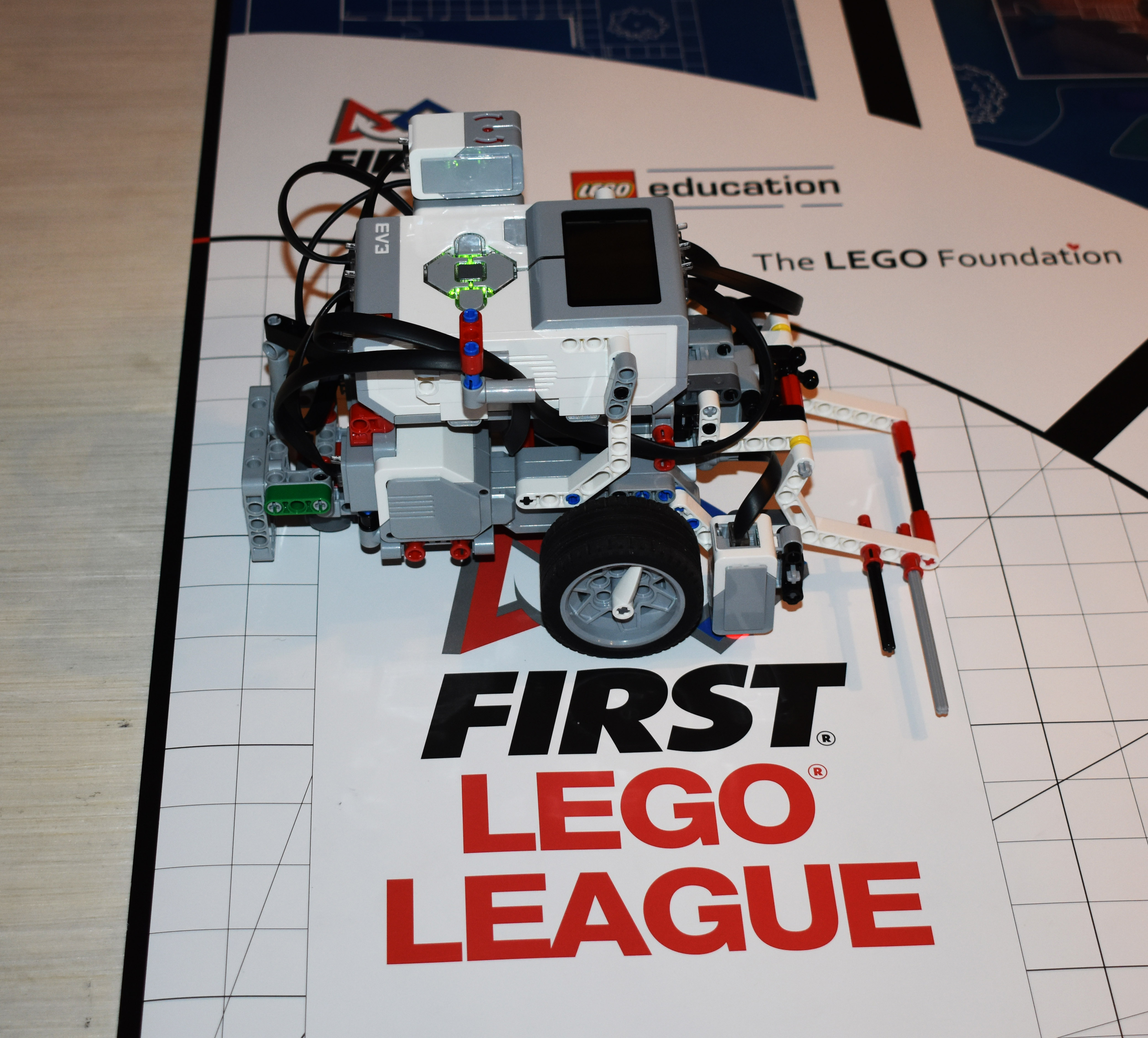 Robot_fll Port City Robotics